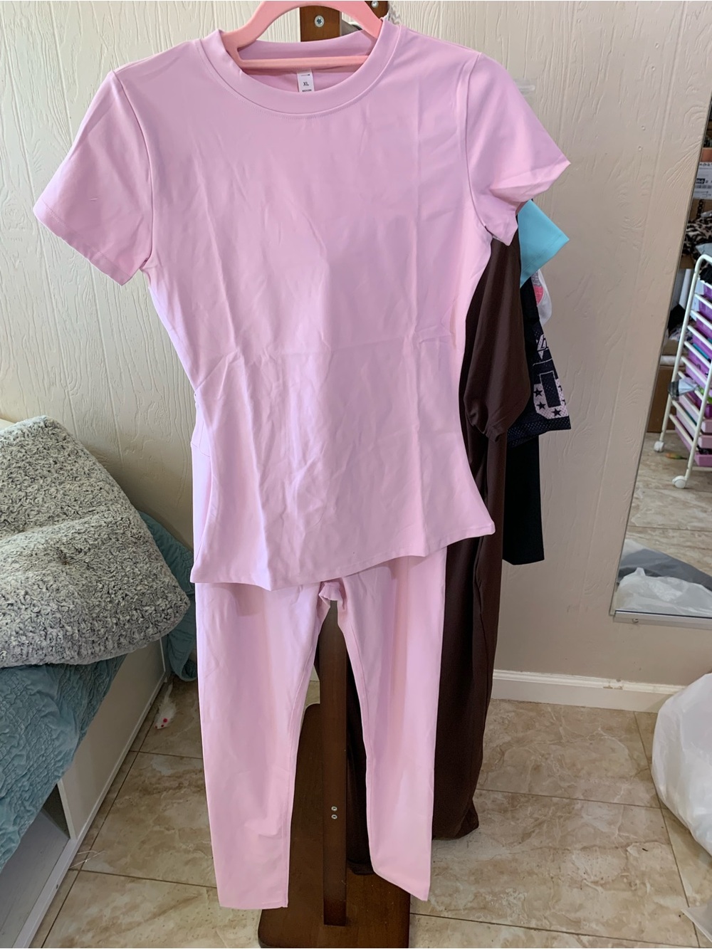 Women's Pink Active Leggings & Top Set